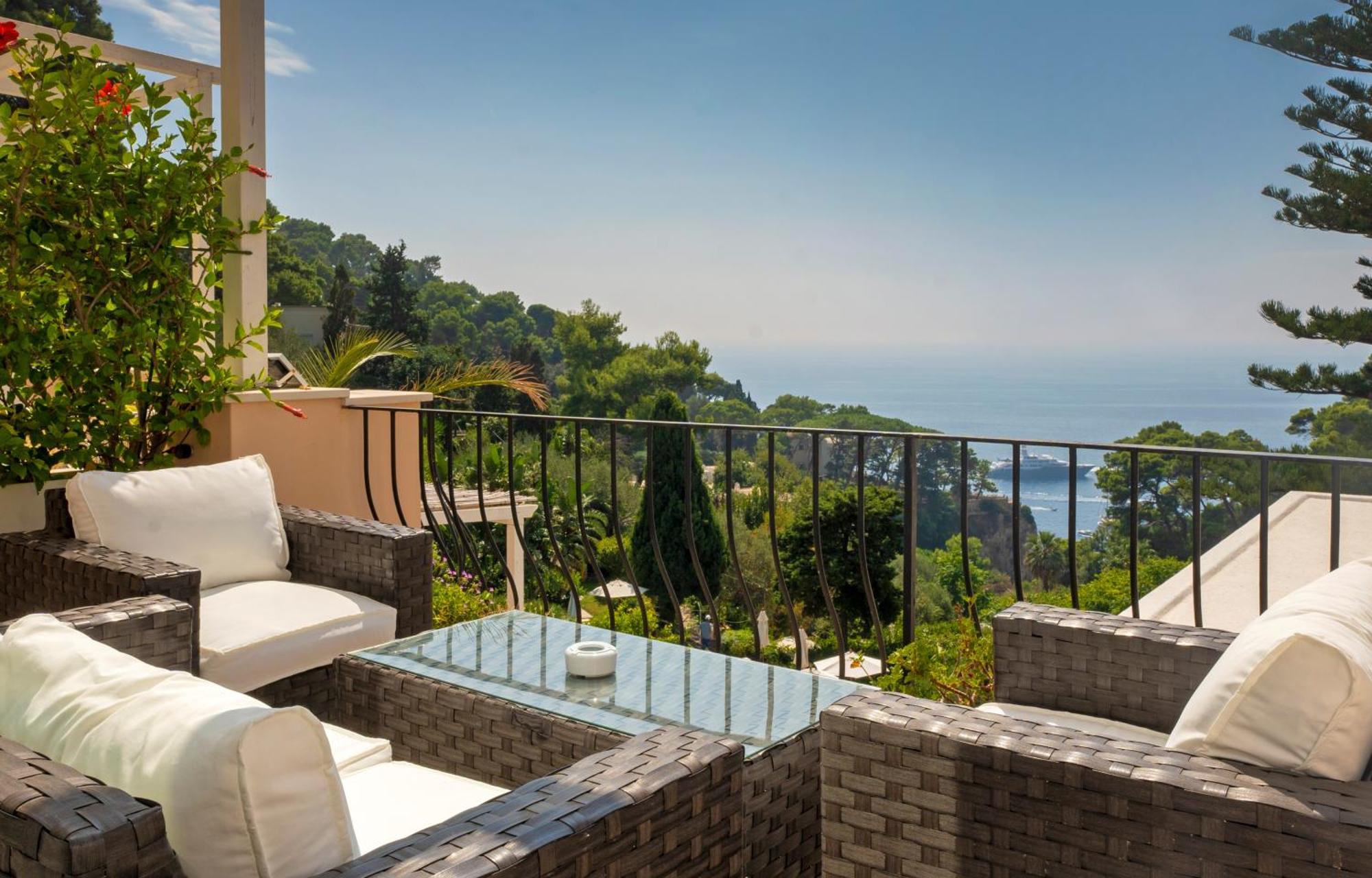 La Vega Hotel Capri Luaran gambar
