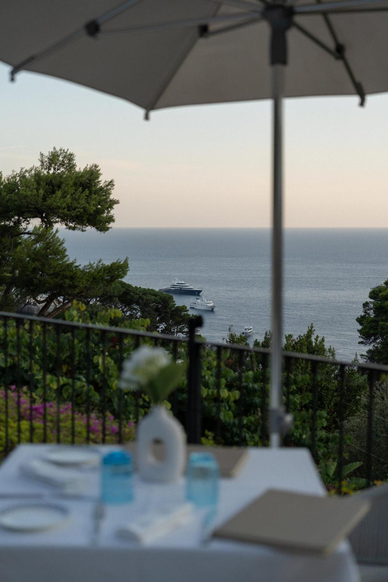 La Vega Hotel Capri Luaran gambar