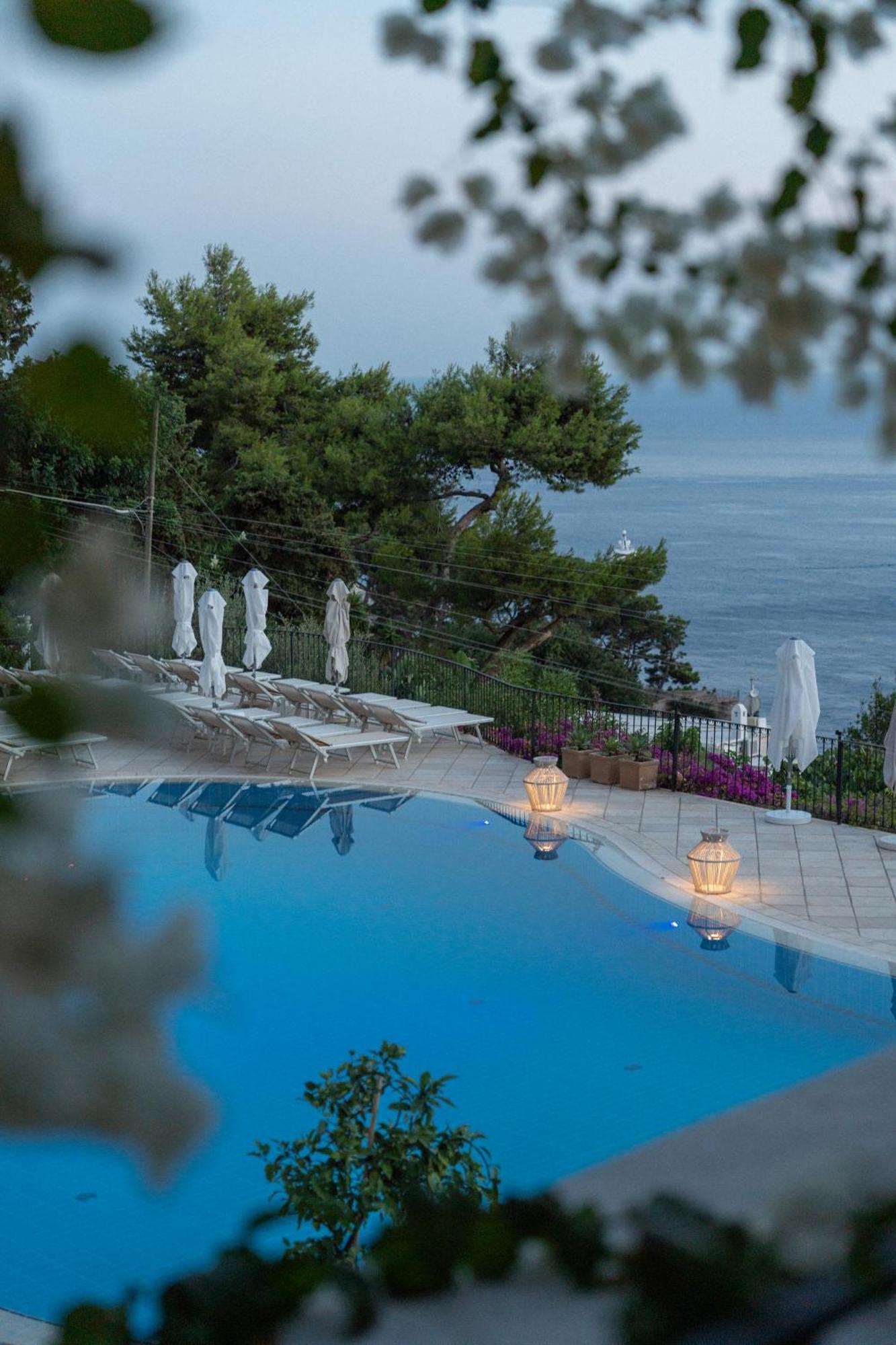 La Vega Hotel Capri Luaran gambar